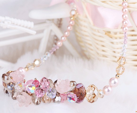 crystal charming necklace