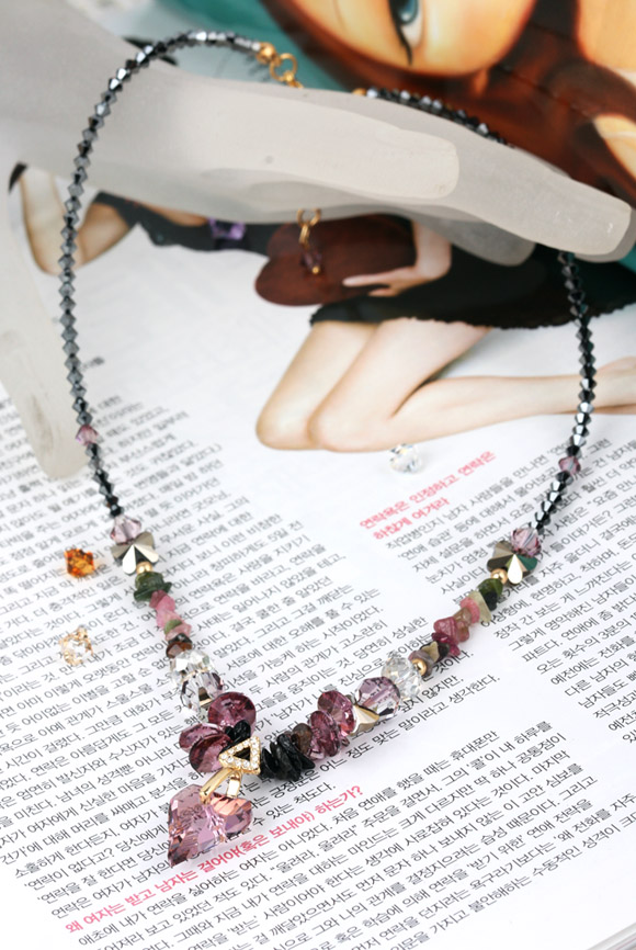 crystal beads necklace