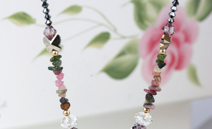 crystal charming necklace