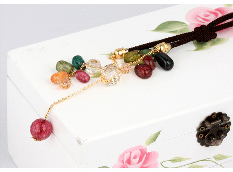 crystal charming necklace