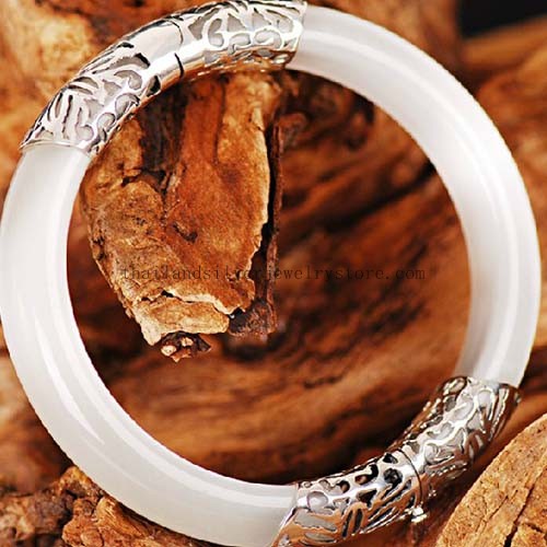 Thai Sterling Silver Cat Eye Bracelet