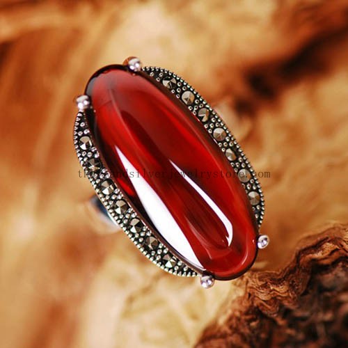 Thai 925 Silver Garnet Tribal Charming Ring