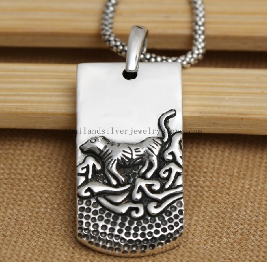 Handmade Thai 925 Silver the Chinese Zodiac Dog Animal Pendant